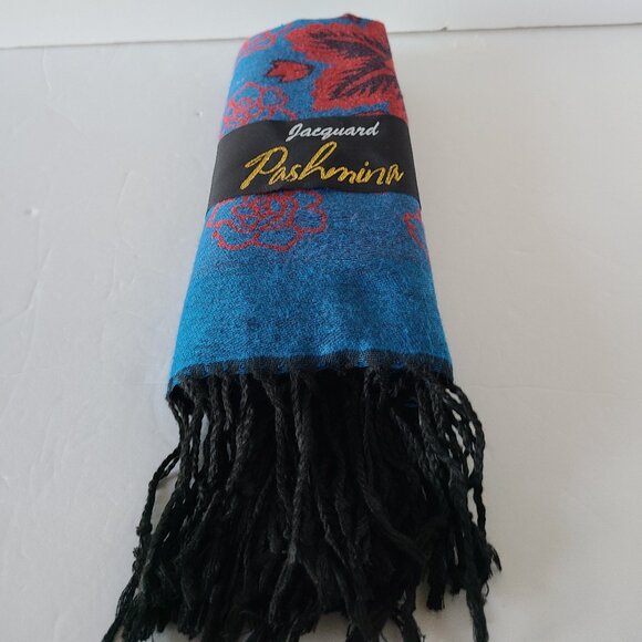 JACQUARD PASHMINA SCARF 26'' W X 70'' L-- NWT --BLUE /RED-FLORAL - Picture 2 of 4